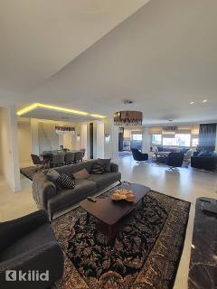فروش آپارتمان 290 متر3خواب در شیخ بهایی شمالی با ویوو ابدی/2 پارکینگ سندی